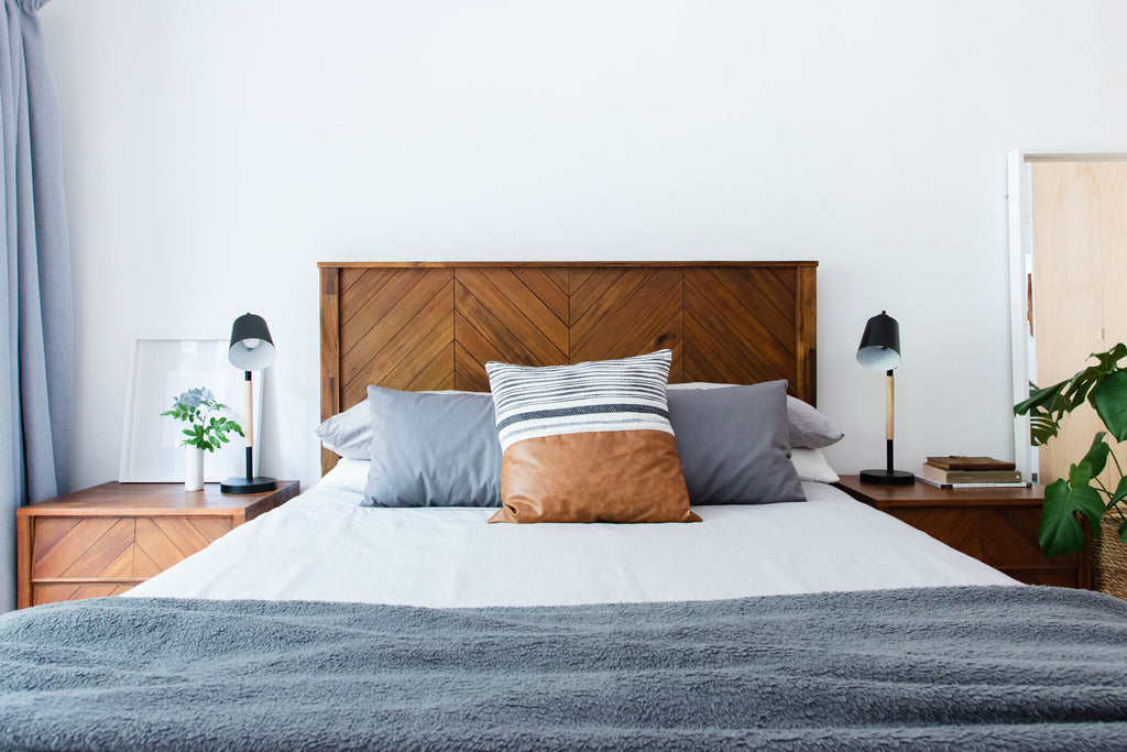 Sleep Tight, Bug-Free Night: A Comprehensive Guide on How to Keep Bed Bugs Away